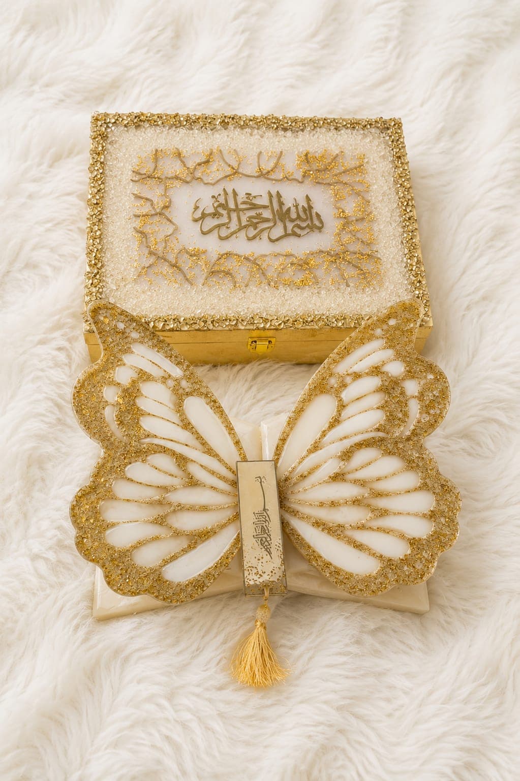 White & Gold Glass Work Quran Hamper 1