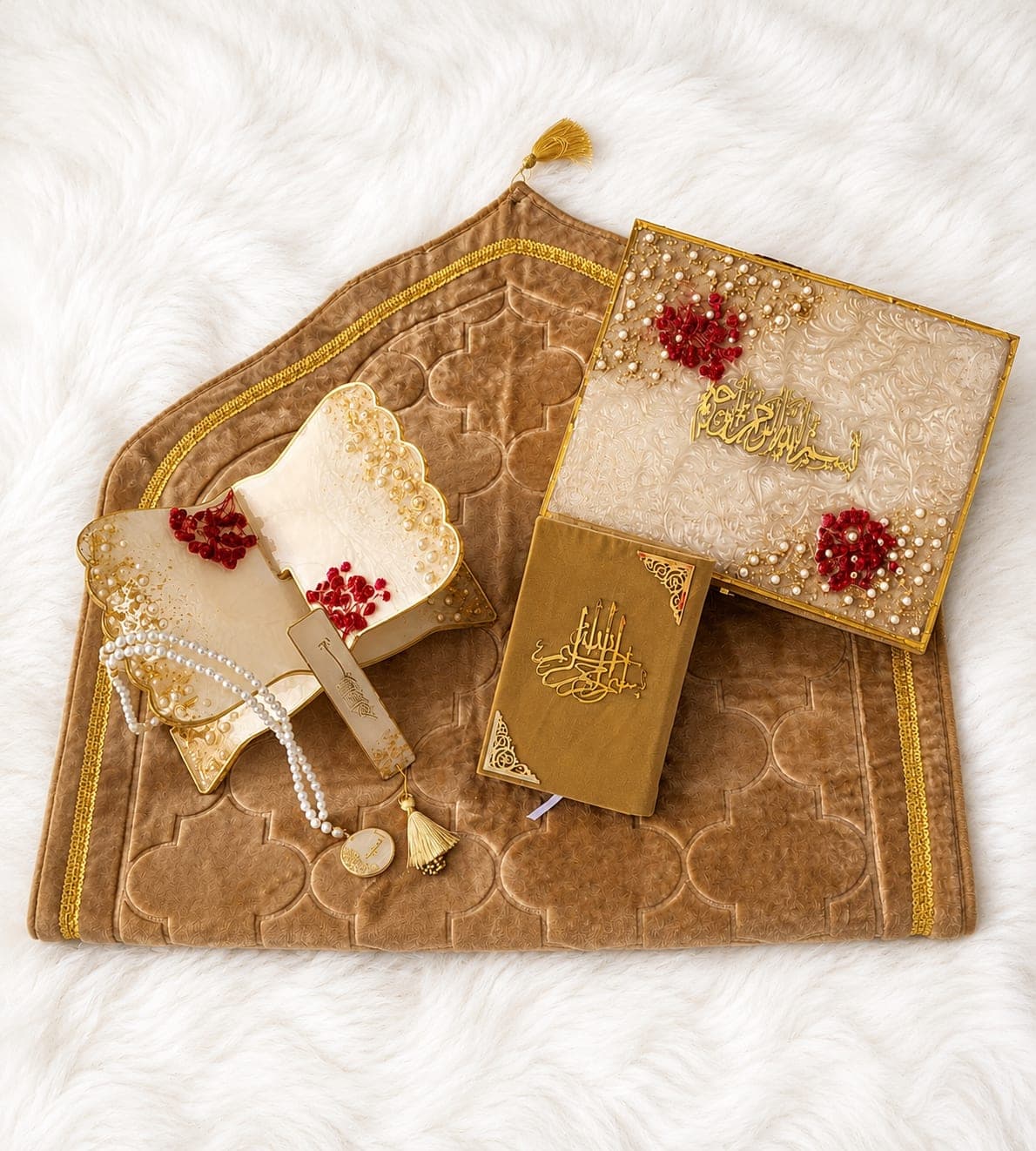 Gold Floral Pearl Quran Hamper 1